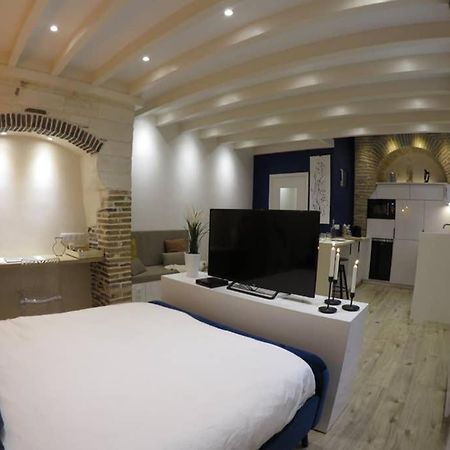 Charmant Studio Hyper Centre Troyes Dış mekan fotoğraf
